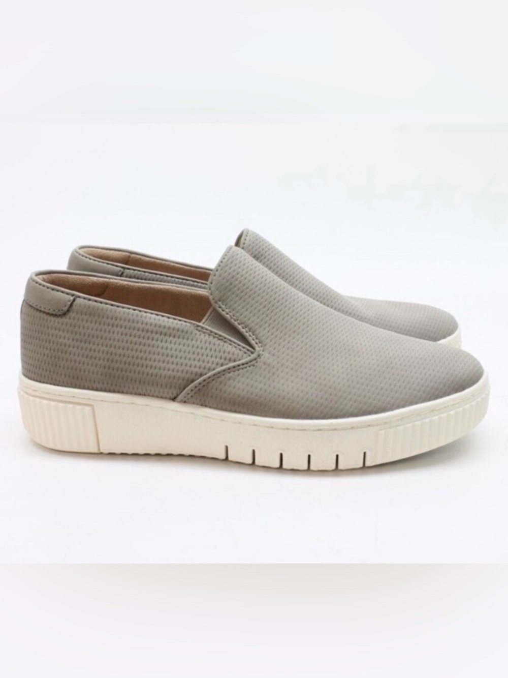 Naturalizer SOUL Tia Slip-On Sneakers